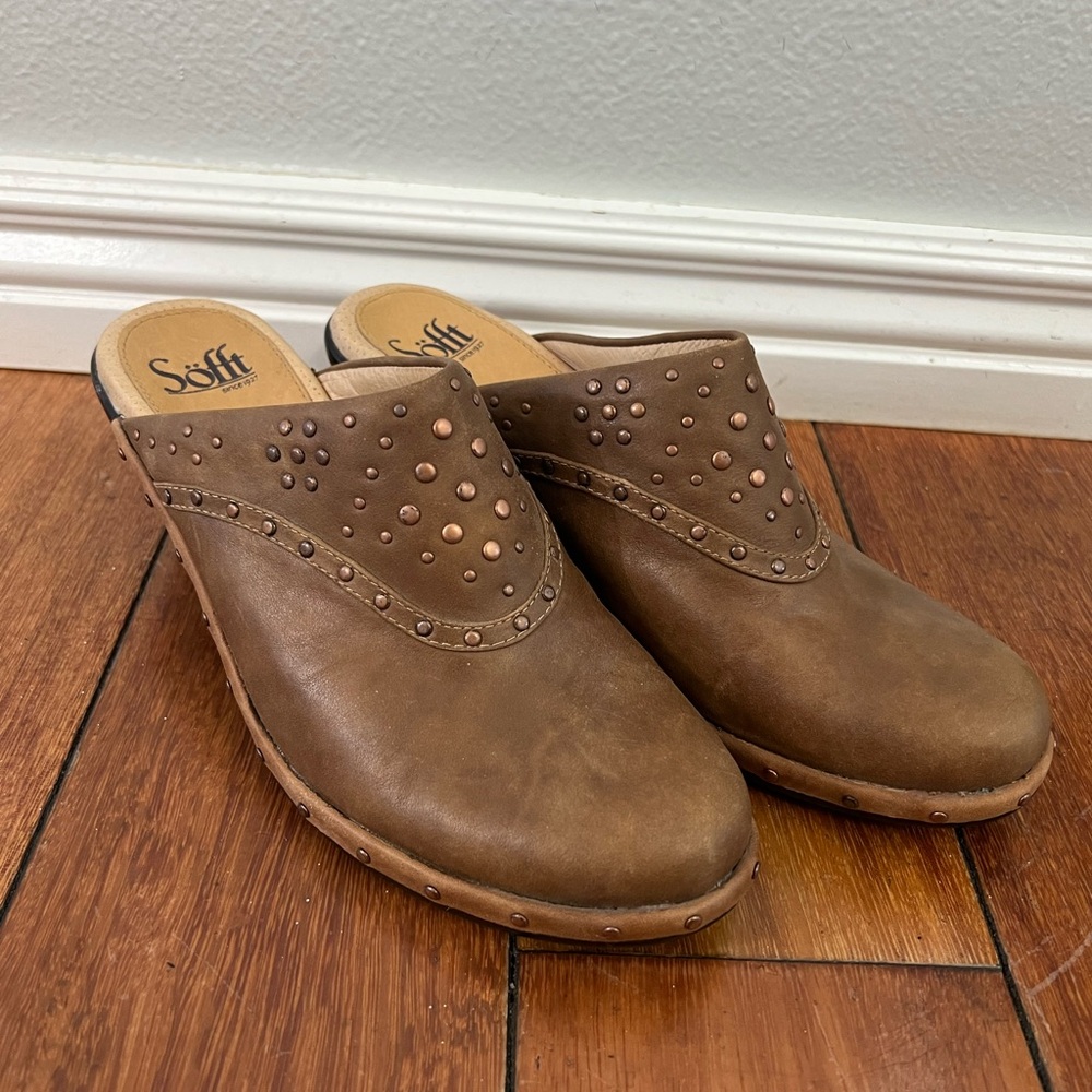 Sofft Langston Caramelo Slip on Clogs